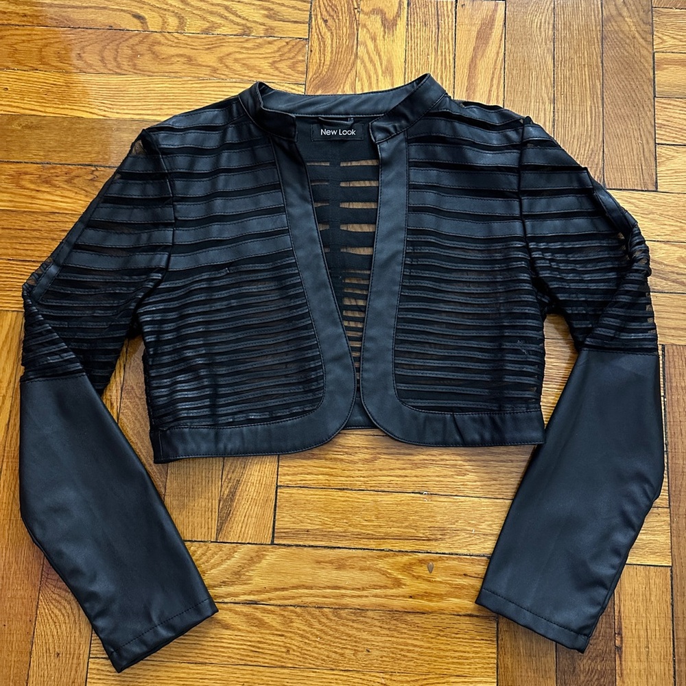 New Look Black Cropped Jacket